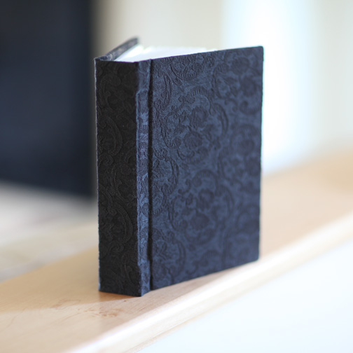 Preston Brocade 5x7 20 Black
